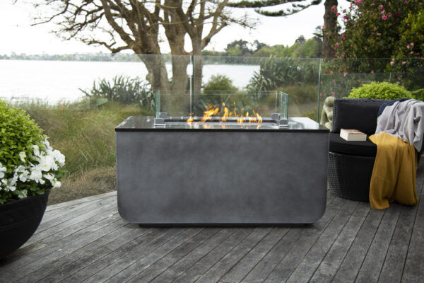 gasmate urbo rectangle gas fire table front view