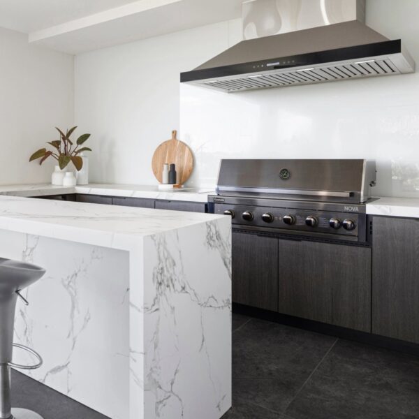 gasmate nova mk2 built in bbq insitu (1)